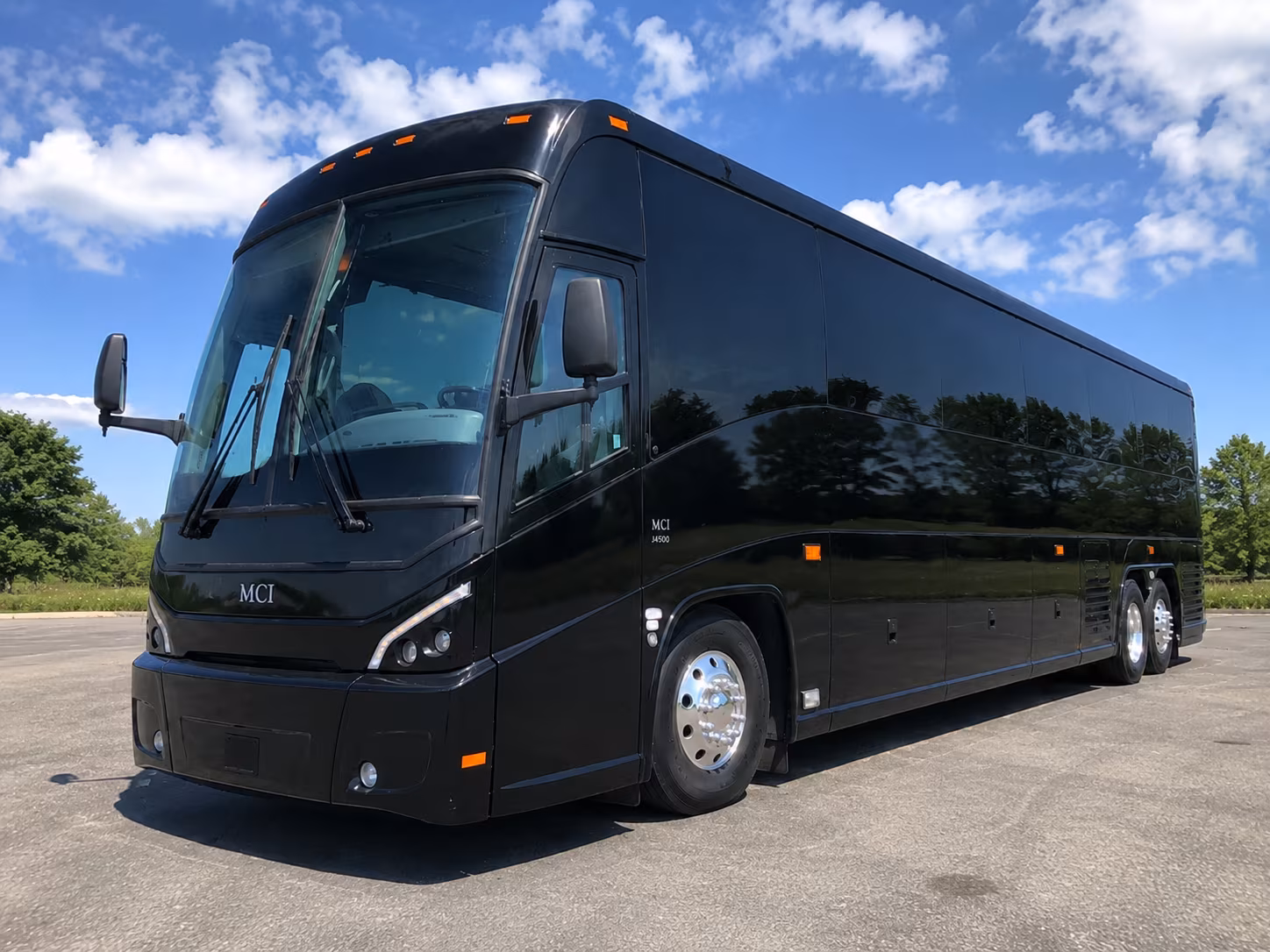 choosing the right bus size for your north port wine tour group