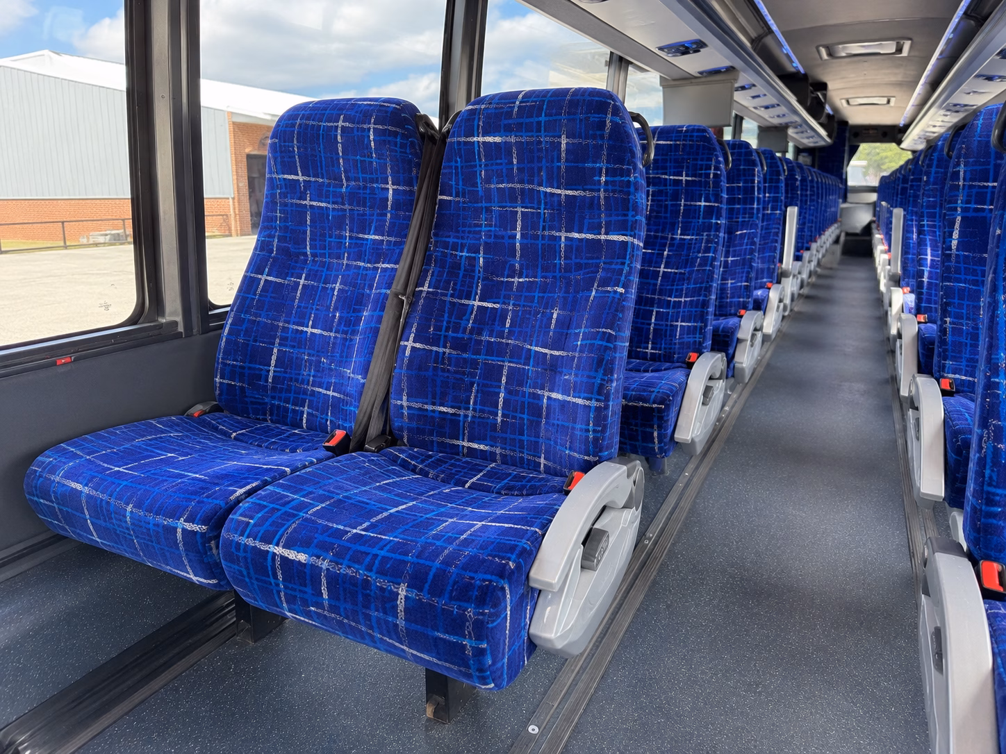 school bus rentals to the ringling museum edison and ford winter estates